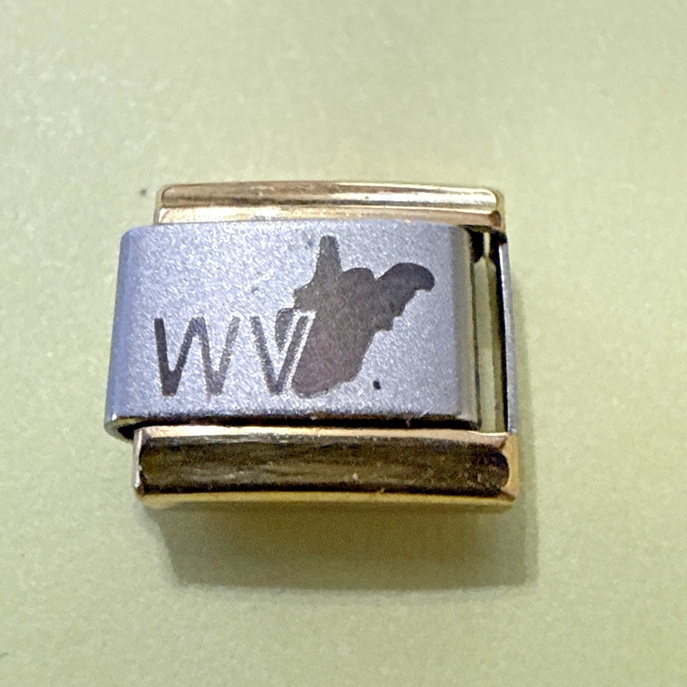 (25) - 9mm Italian Charm of West Virginia WV State Outline on Gold/Stainless